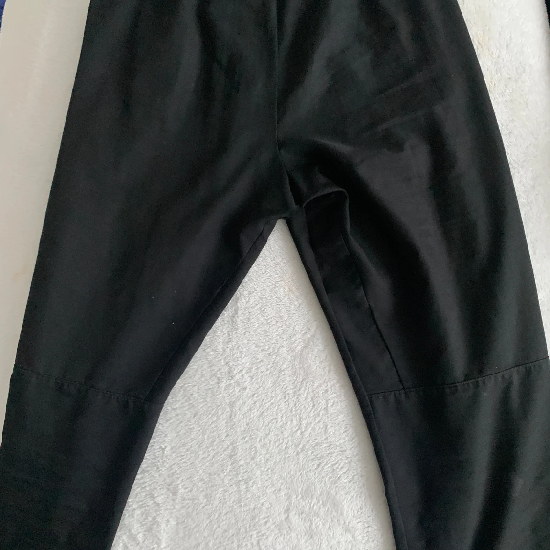 Svarta baggy nike byxor - 90