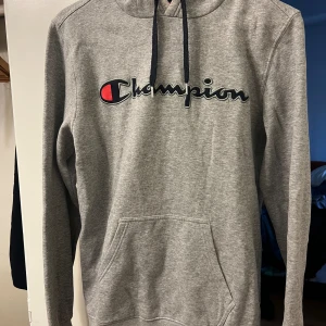 Champion hoodie - Endast använd fåtal gånger 💗