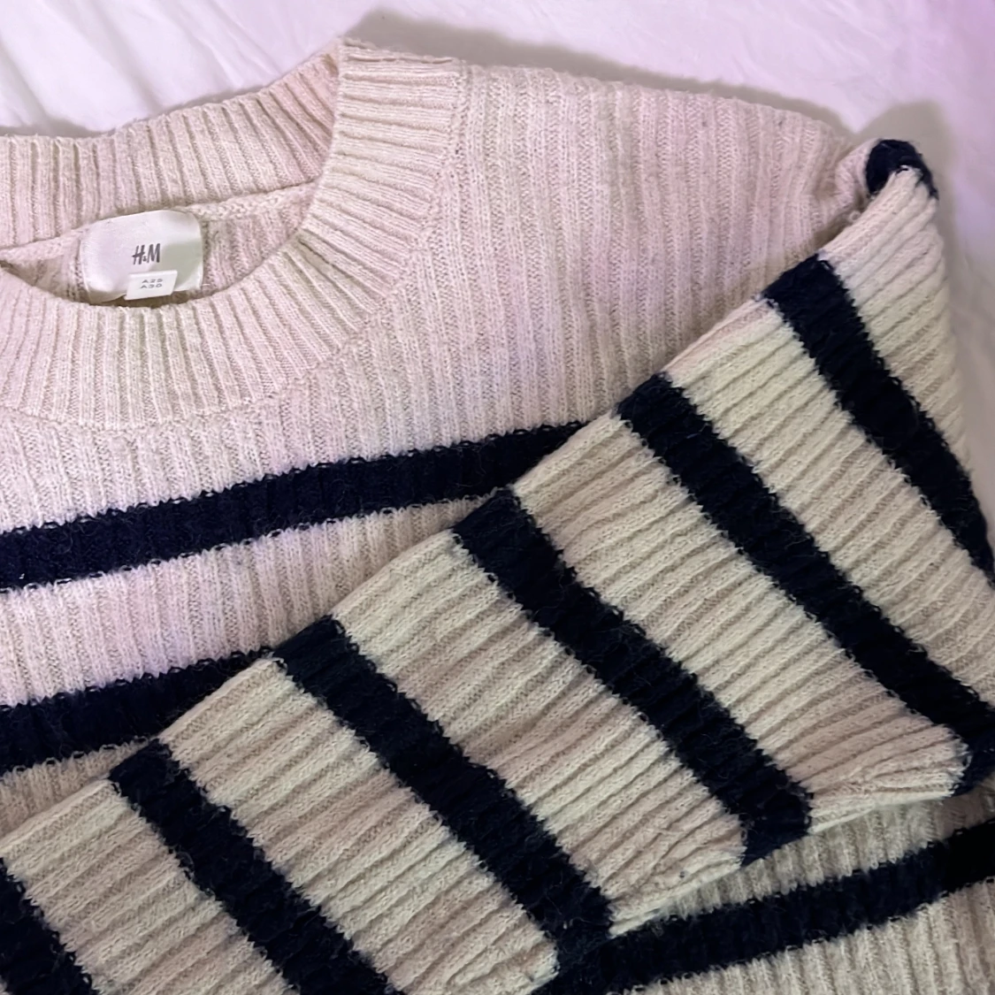 Ulllig tjocktröja  - 90