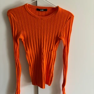 Långärmad topp - Från bikbok