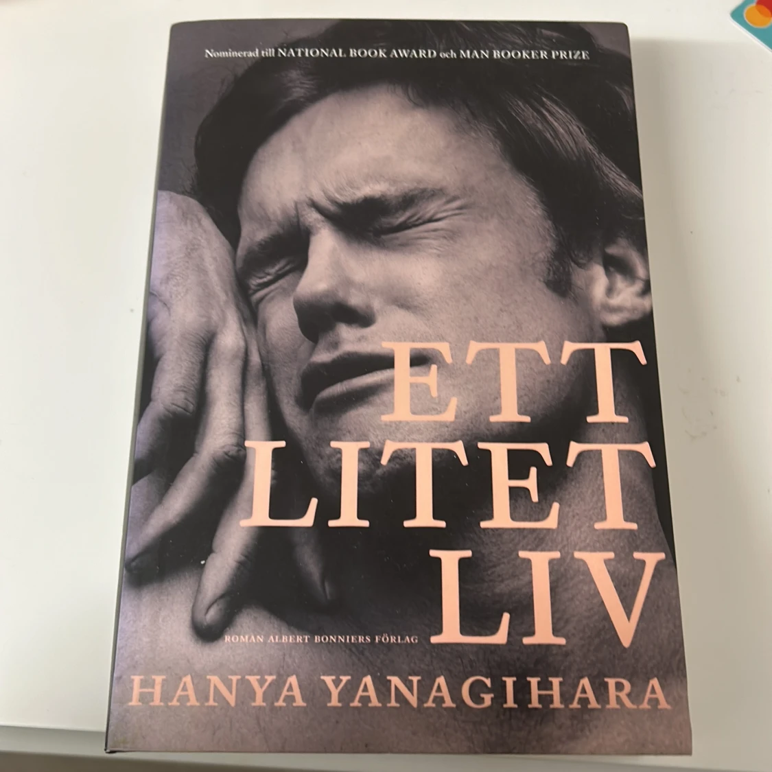 Ett litet liv av Hanya Yanagihara