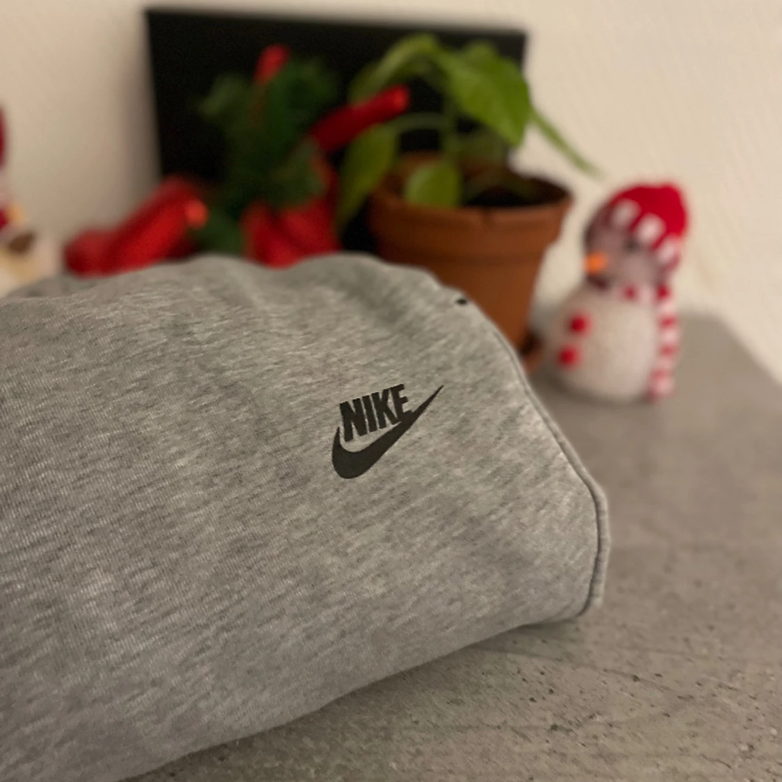 Nike Tech Grå storlek S (170) - 91