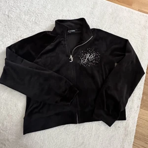 Ny juicy couture tröja  - Helt ny 