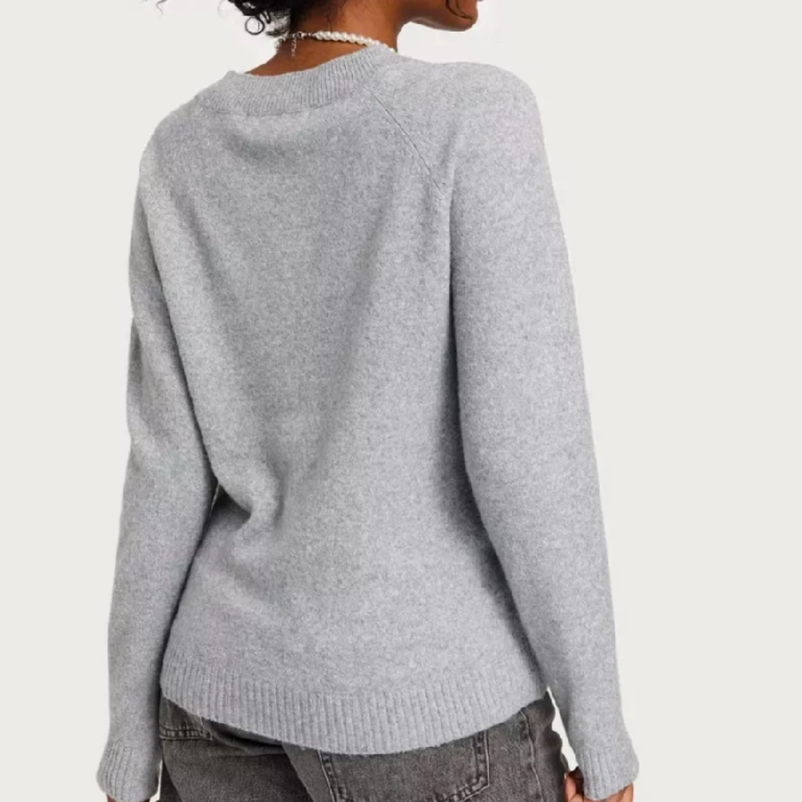 Grå stickad tröja - 90