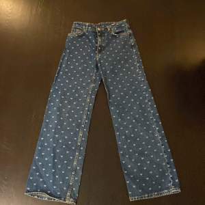 Jeans från monki🩵nypris 599kr.