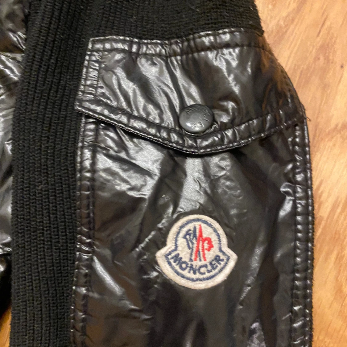 Moncler  - 90