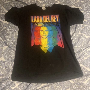 Lana tröja  - Tröjan är i bra skick och använd få gånger ❤️