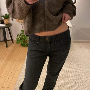 Ligmidjade jeans i bra skick💕 Strl: w30 L32