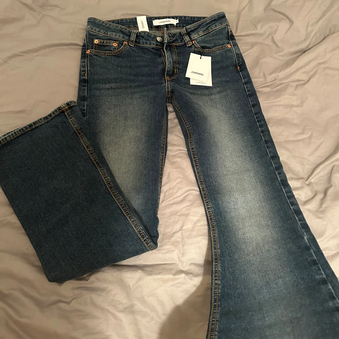 Bootcut jeans