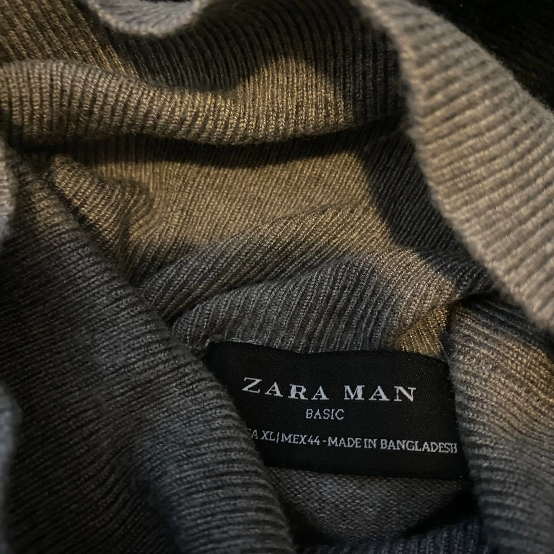  Polotröja Jätteskönt material - 90