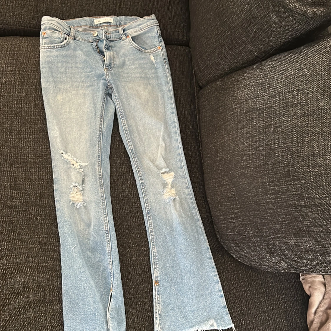Zara jeans