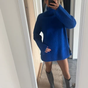 & Other Stories mohair klänning - Lappen kvar! Oanvänd! Nypris 1.750 skriv för mer bilder på lappen osv