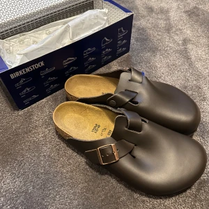 Birkenstock boston  - Helt nya Boston BS, mörkbruna. 
