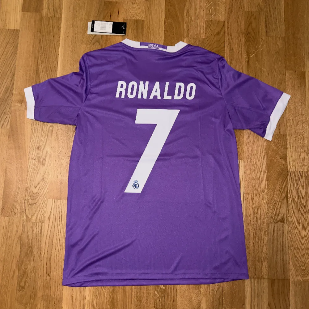 Real Madrid 2016-2017 - Ronaldo #7 UCL FINAL, Helt ny. T-shirts.