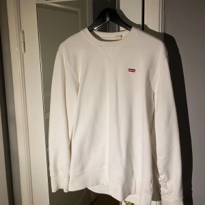 Levi’s tröja - Snygg Levis tröja i bra skick! 