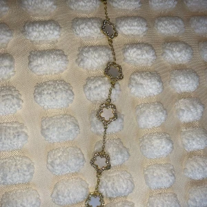 Intresse koll - Funderar på att sälja armband i denna stil och vill kolla hur intresserade ni är. Tänker ett pris på 60kr. Gilla om ni är intresserade 🥰 kommer finnas i flera färger