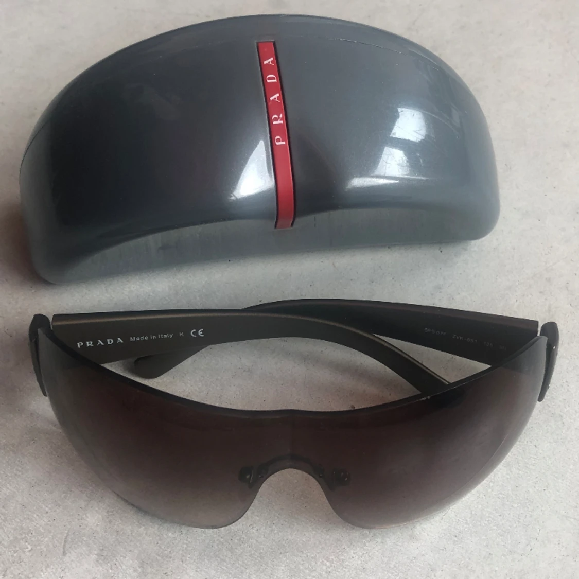 Vintage prada solglasögon - 90