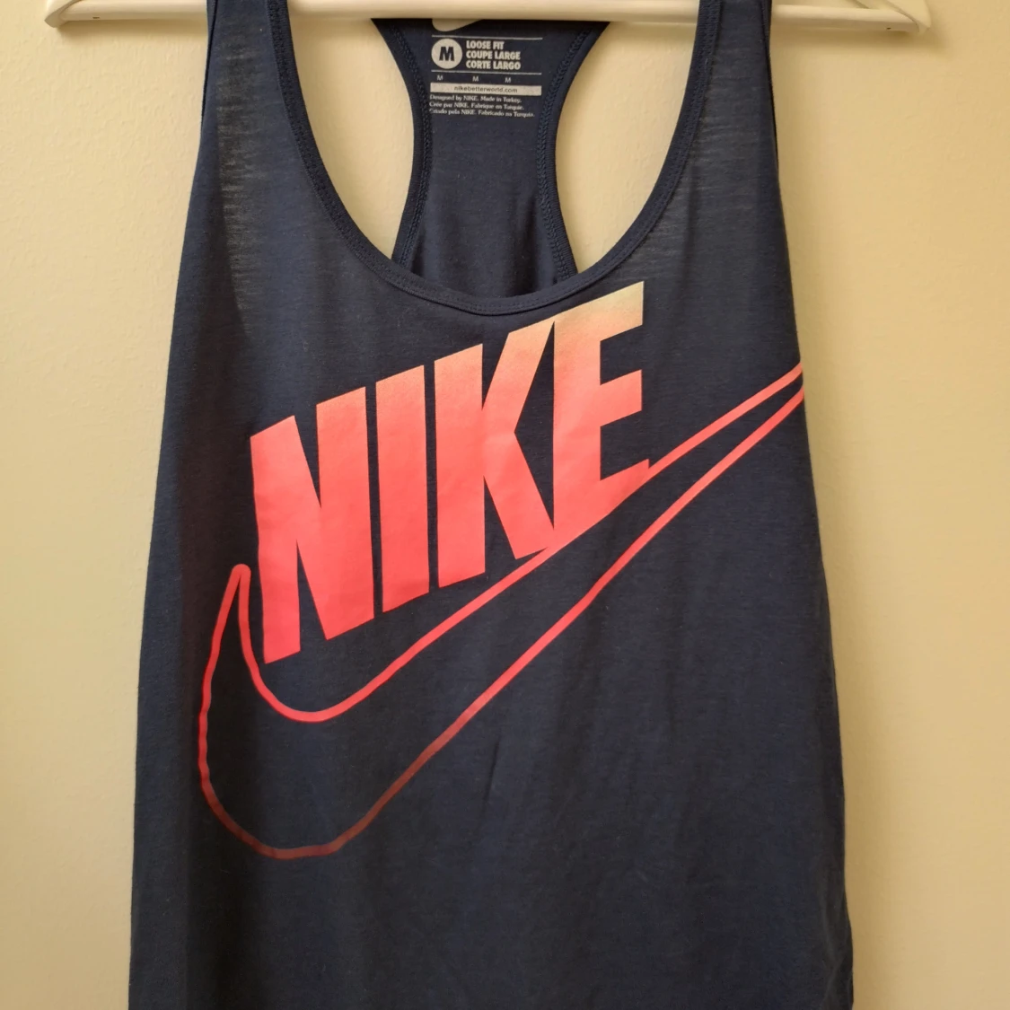 Mörkblå linnetopp från Nike