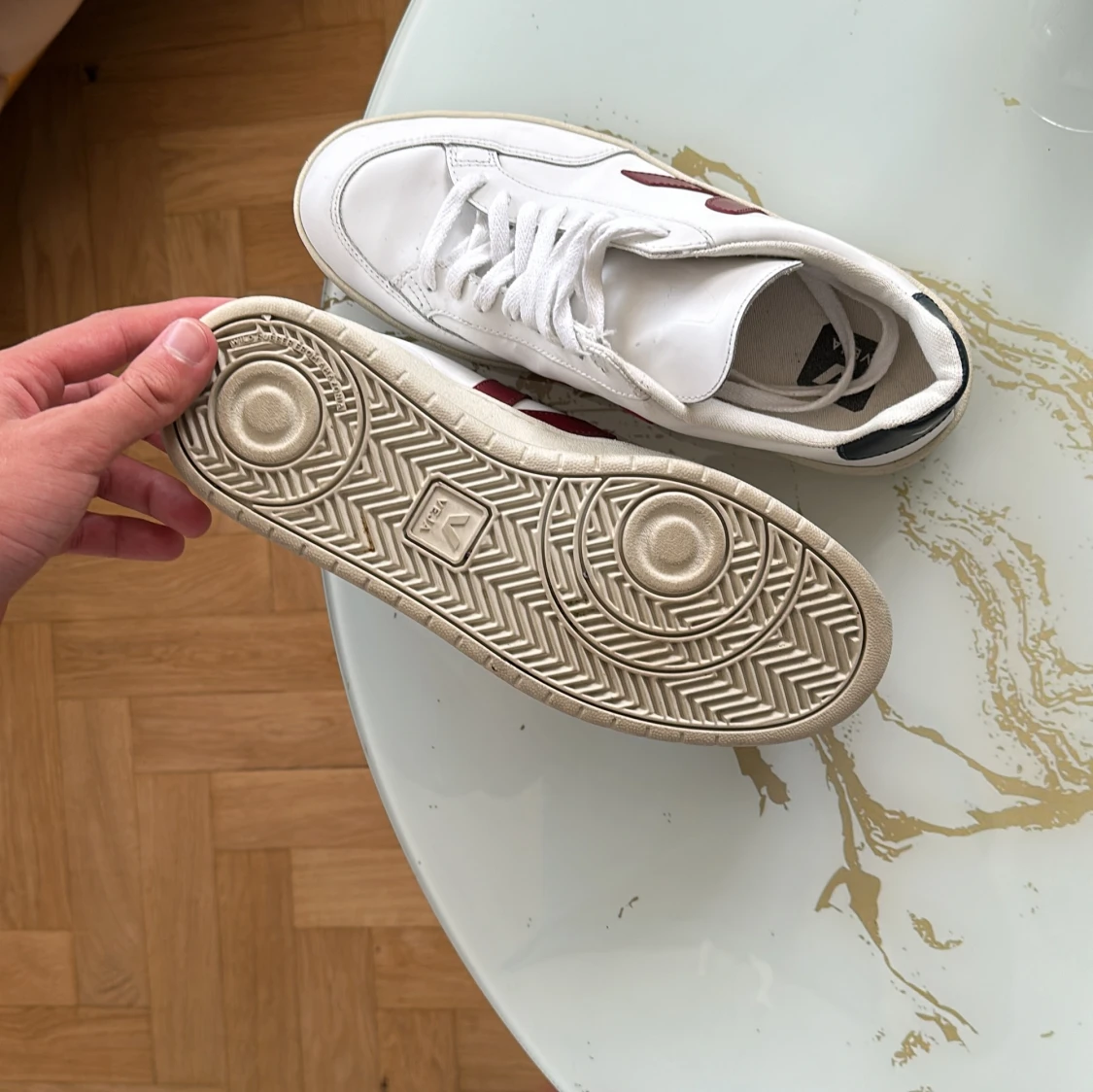 Vita med en vacker design  ,  - 93