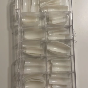 Nagel tippar - Rensar å dessa används ej. Ingen aning om vad de e för nåra eller storlek eller sånt men normala kanske?😅