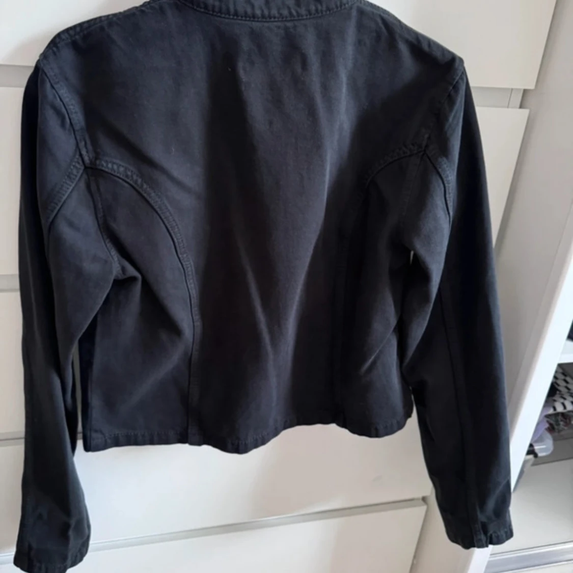 Svart jacka - Clover MC - Weekday - Storlek S - 91