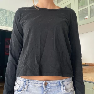 Zara tröja - As snygg tröja från zara, sitter perfekt på🩷