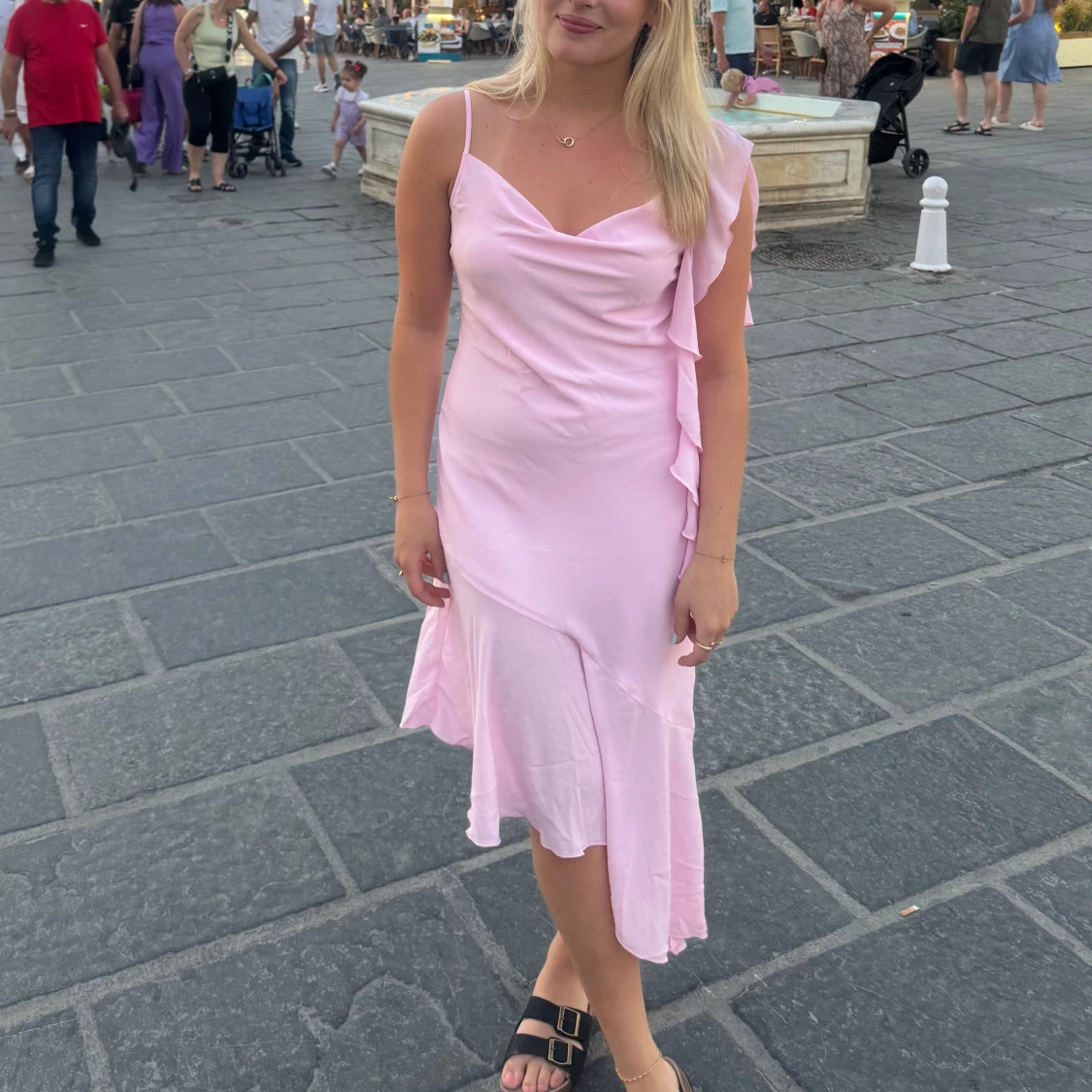 Rosa klänning - 90