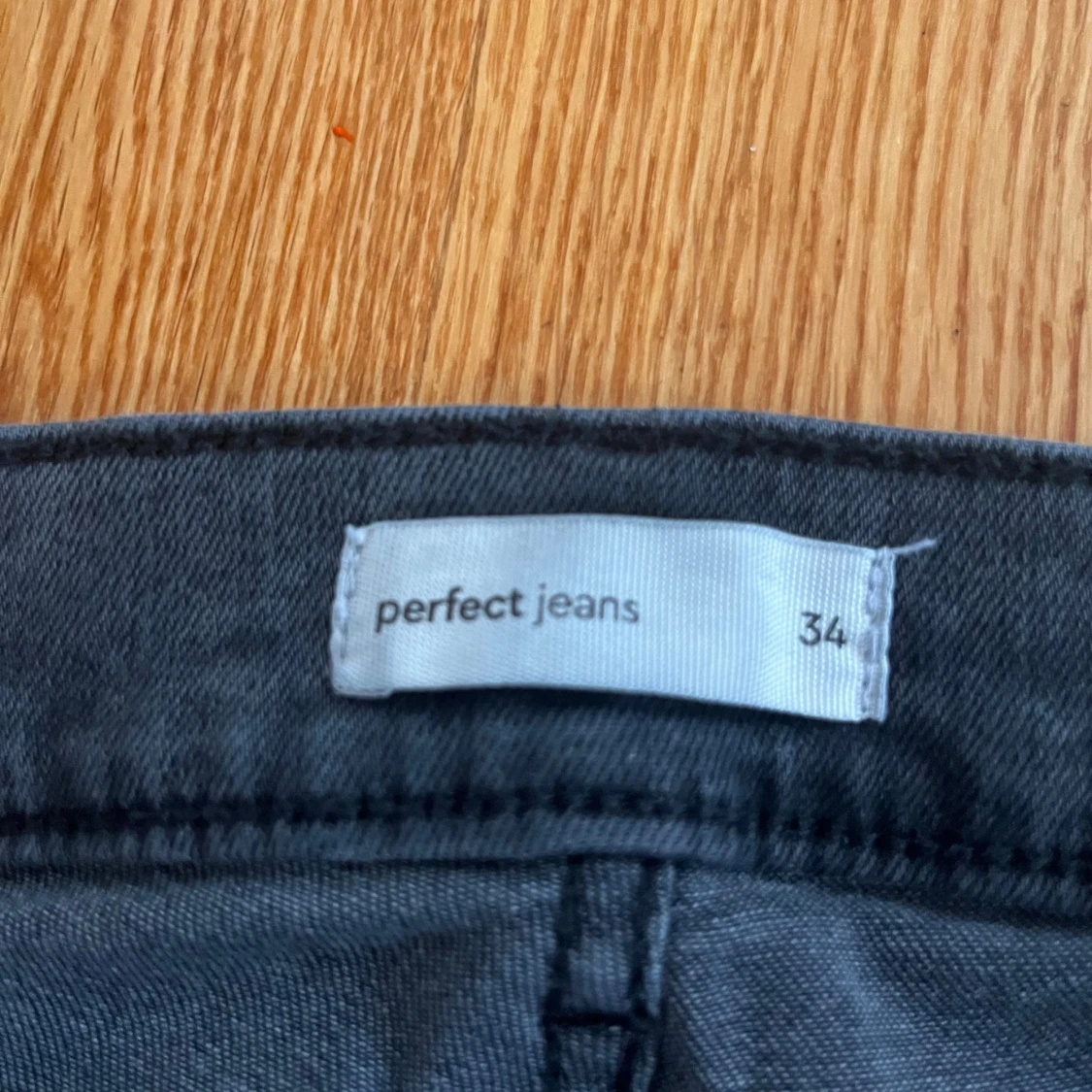 Low waist bootcut jeans från Gina tricot  - 92