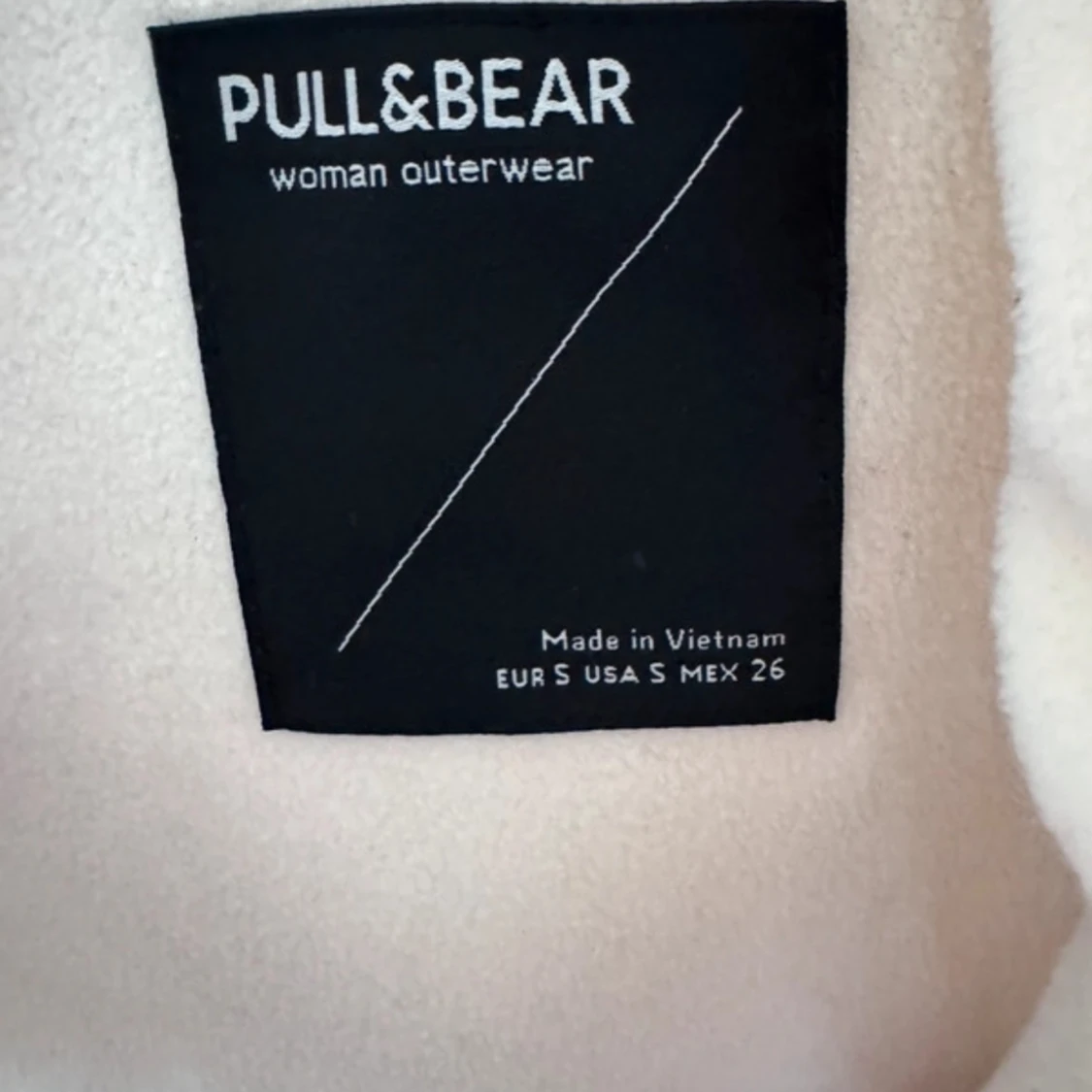 Fleeceväst - Pull & Bear - Storlek S - 92