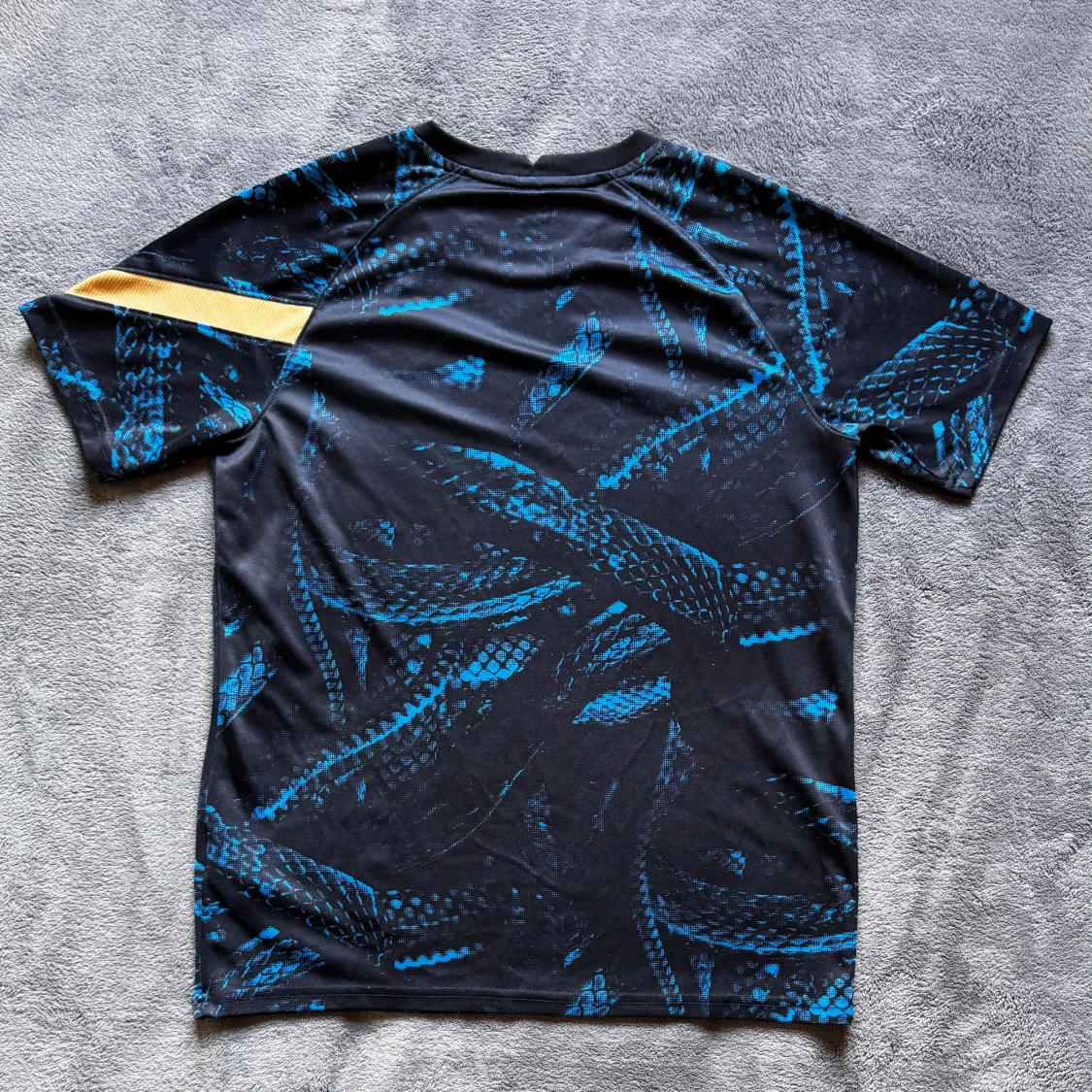 Inter Milan snakeshirt - 90