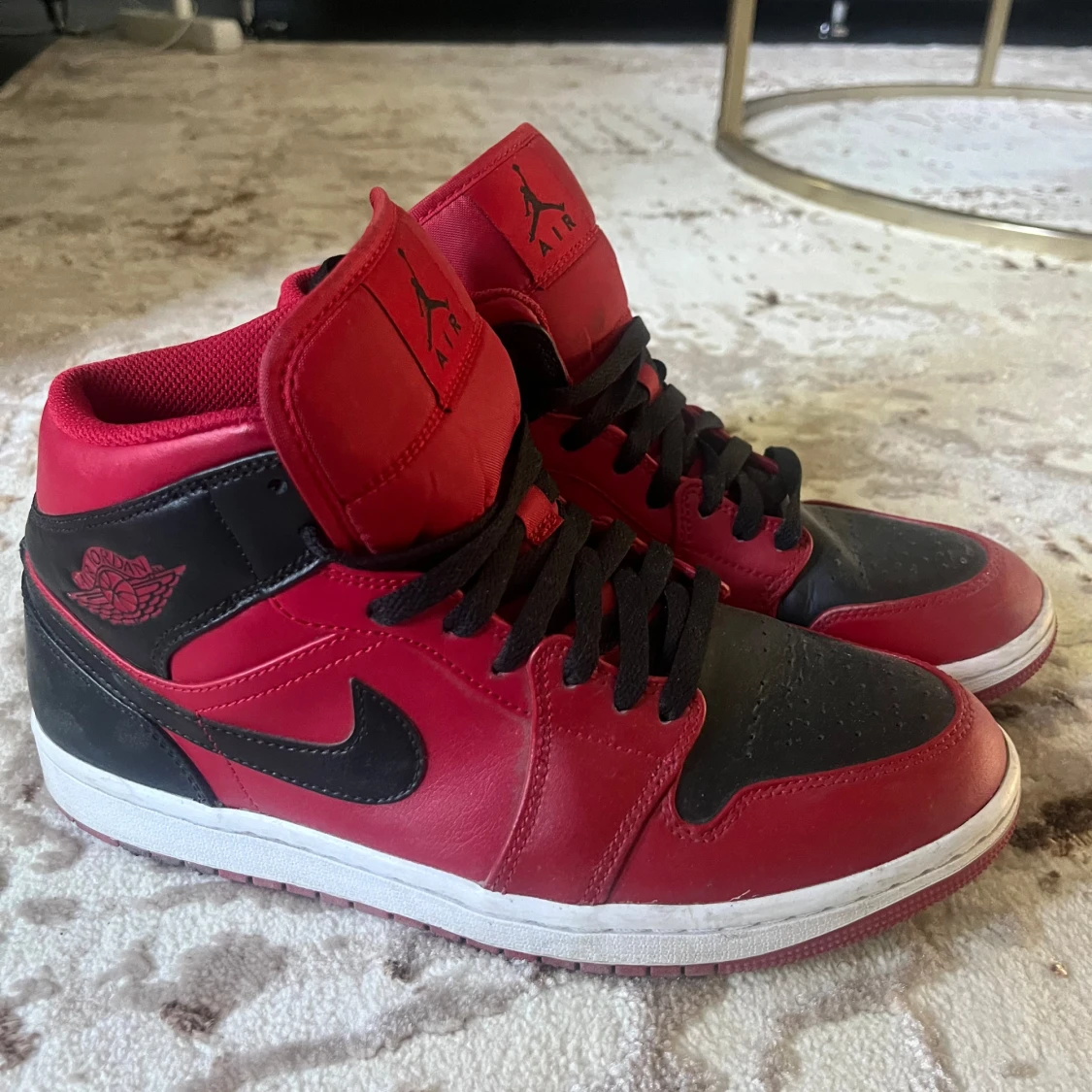 Jordan 1 red