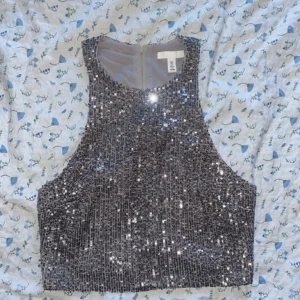Glittertopp - Superfin glittertopp som bara blivit anvönd en gång🩶