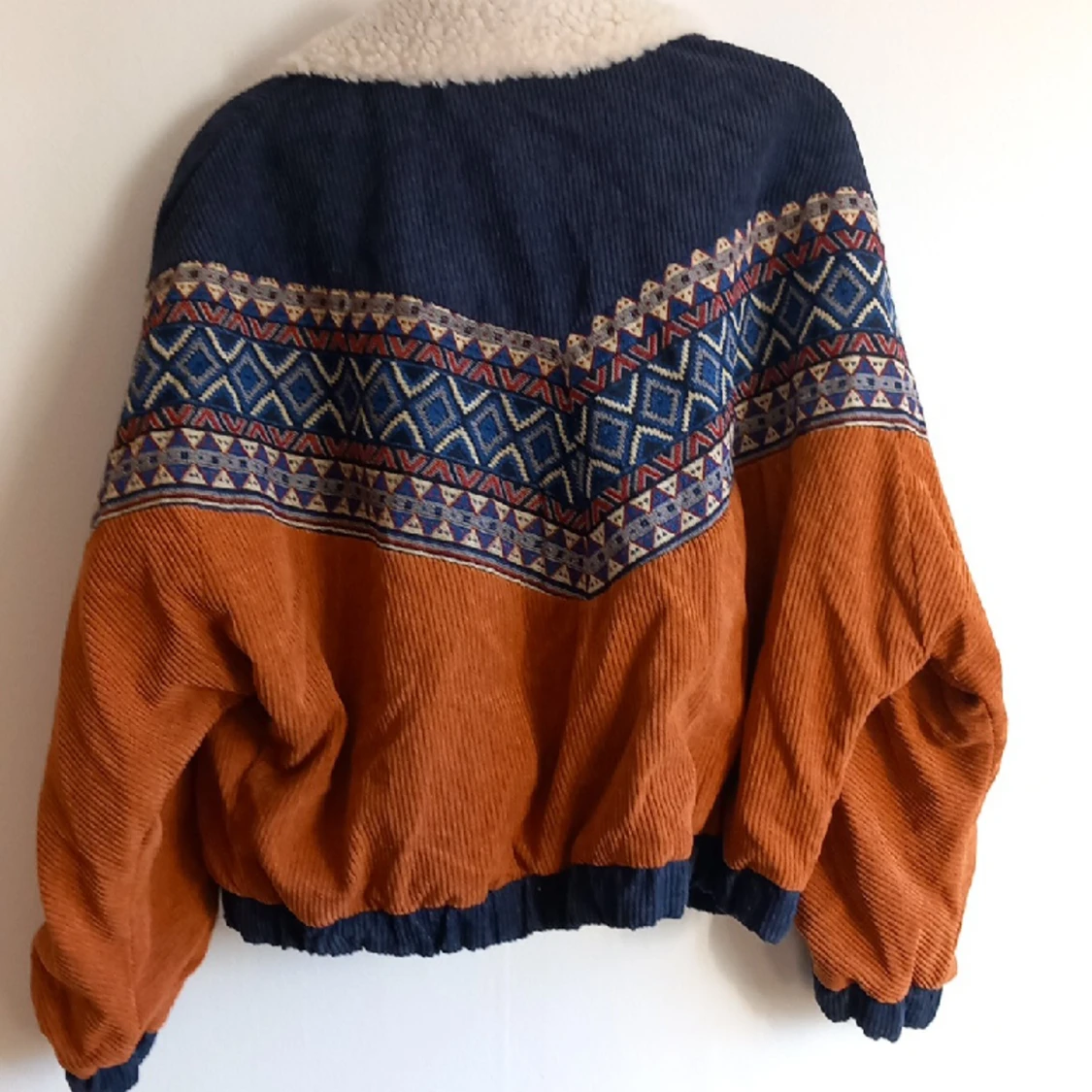 Mysig vår/höst jacka - 91