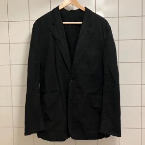 Acne Blazer S/S 10 - Fint skick, sparsamt använd. Rätt casual stil.