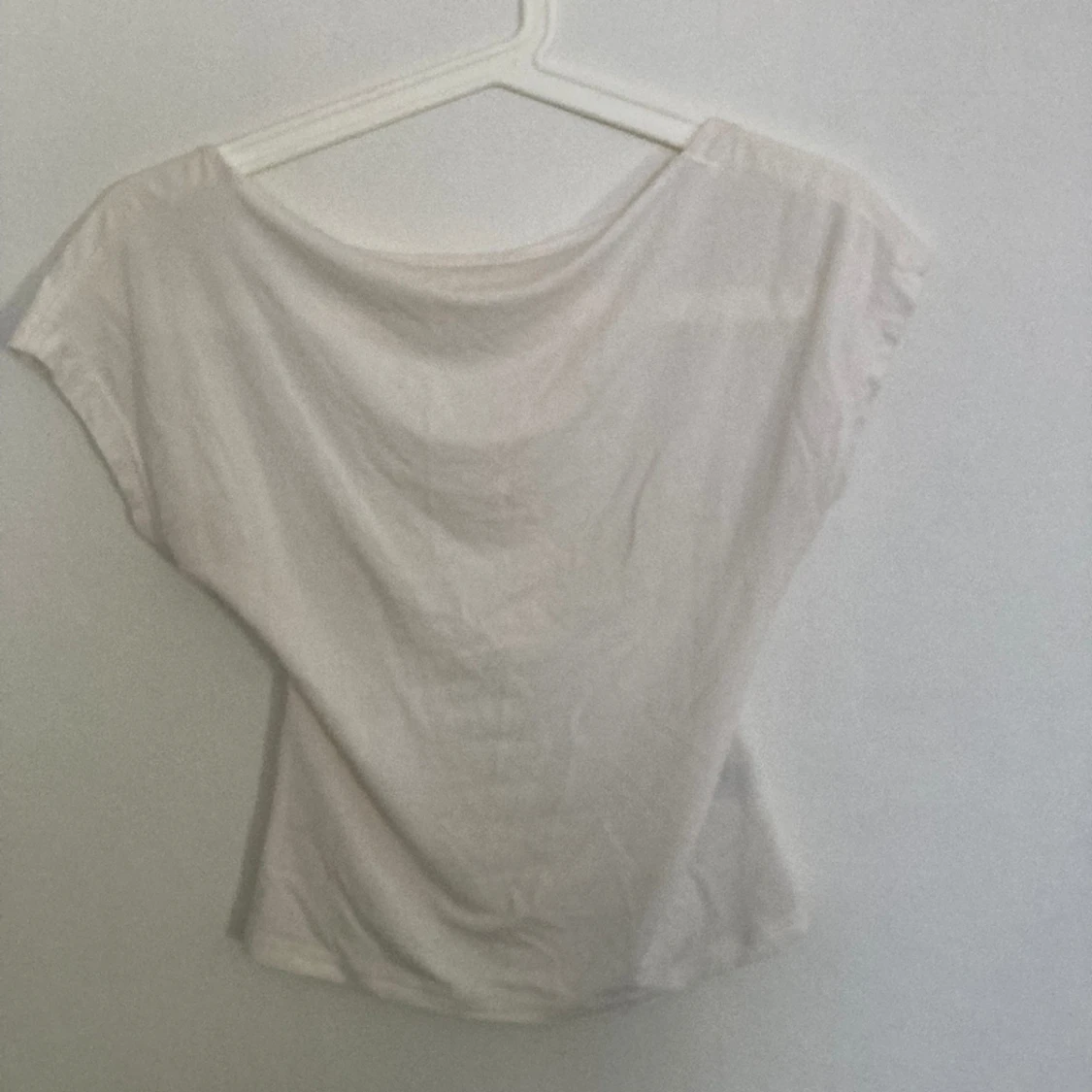 T-shirt utan rygg  - 90