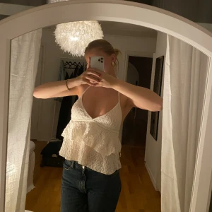 Sommar topp - Så fin sommar topp med öppen rygg!