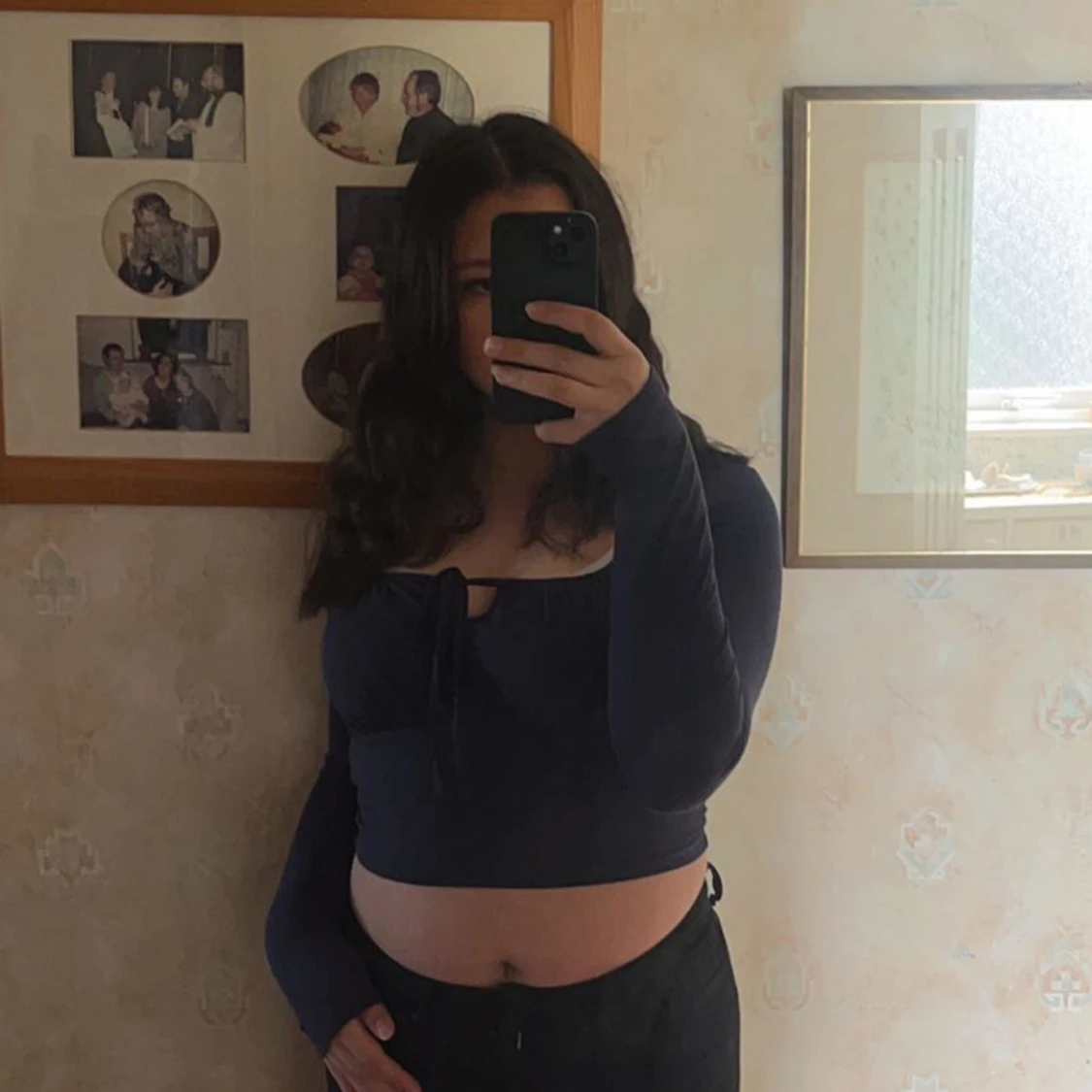 Marinblå tröja me snören - 90