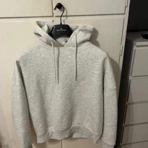 Lxa Hoodie - Fin, populär hoodie från lxa som används ett fåtal gånger