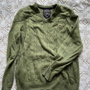 Stickad tröja - Grön stickad tröja