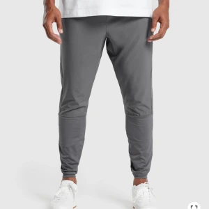 Gymshark byxa - Sport run pants Mycket gott skick, endast testade en gång. Lappen kvar Nypris 599