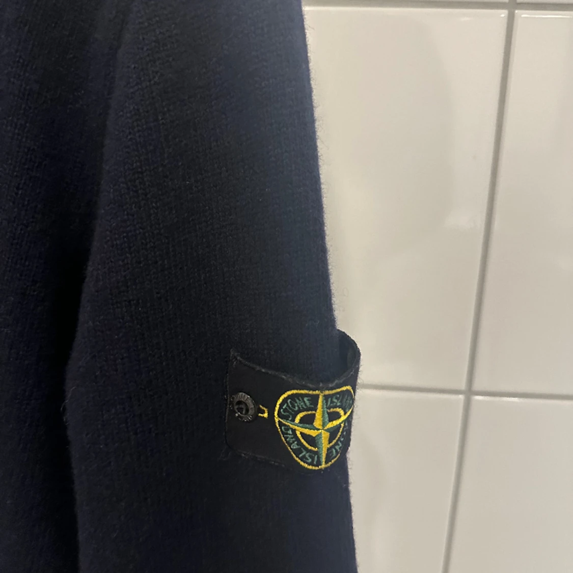 Halv zip med knappar  - 90