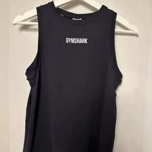 Gymshark top - Knappt använd tränings top