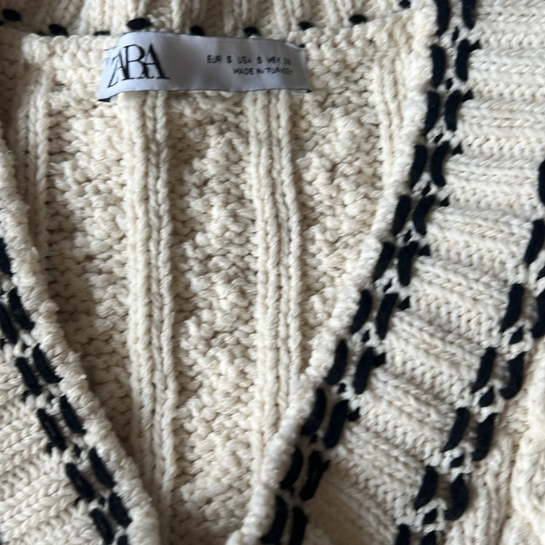 Stickad väst från zara🐆 - 2