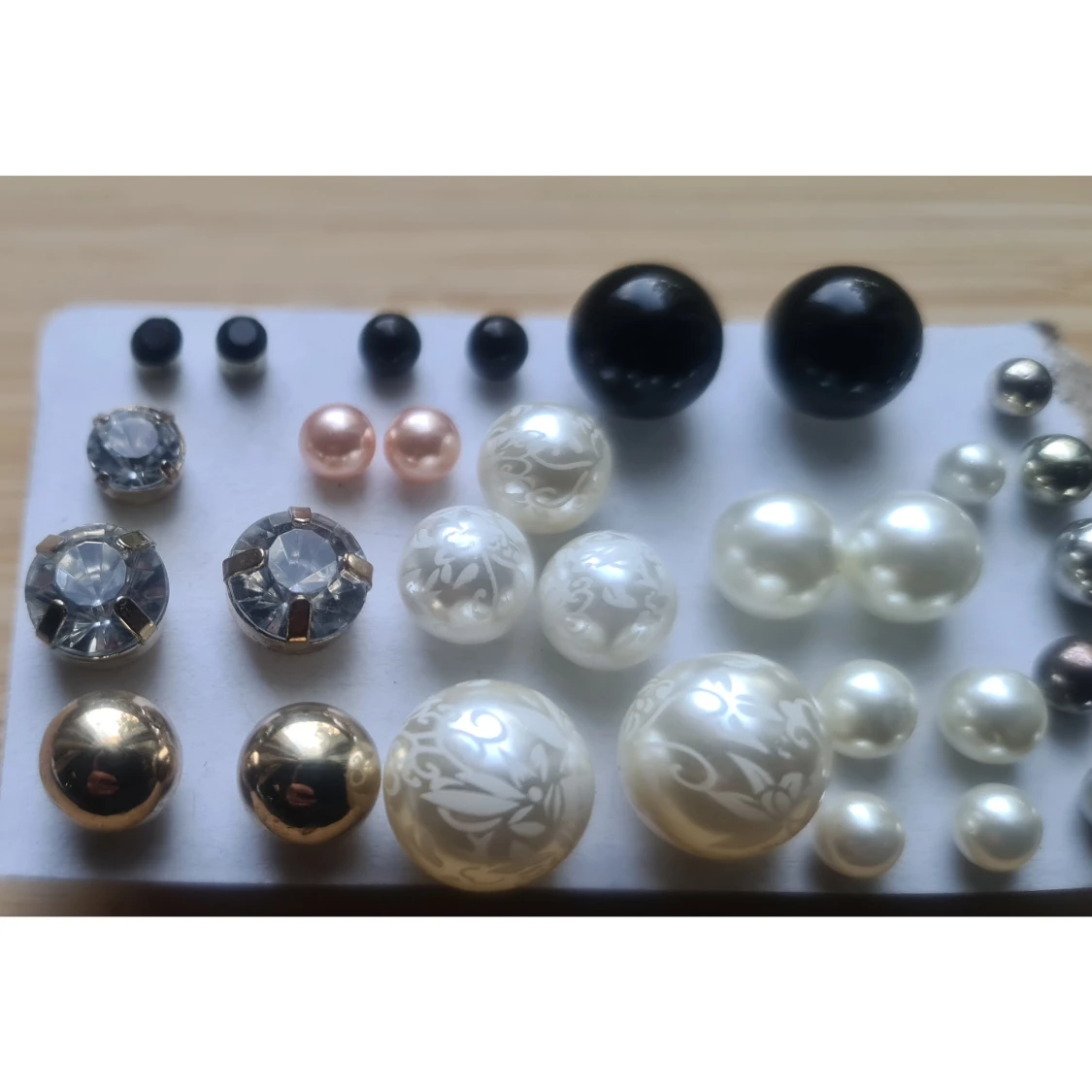 Diverse örhängen H&M/Åhléns - 93