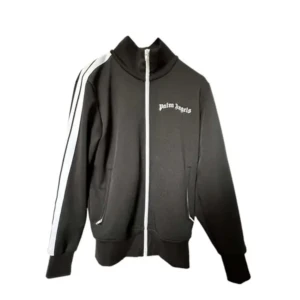 Palm angels - Säljer nu min Palm angels zip äkta för den börjar bli för liten.  Skick 9/10 storlek S säljer den för 1100 men kan gå ner lite i pris. Ny pris (300)