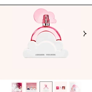 Cloud pink Ariana Grande - Säljer en parfym från Ariana Grande, Cloud Pink i 100ml. Endast använd typ 4 gånger så nästan som helt ny vilket man kan se på bilden. Nypris 850!