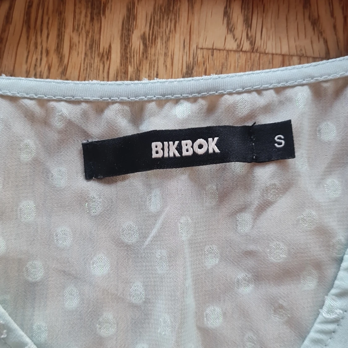 En super somrig fin MINTGRÖN tröja - 91