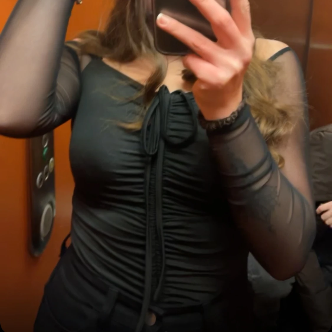 Svart långärmad bodysuit - 90