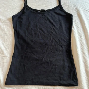 Svart Zara linne - Svart linne från Zara i storlek S.