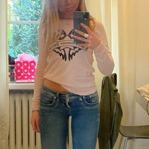 Juicy couture tröja - Så fin långärmad topp från juicy couture 🩷 köpt på depop för 600 kr